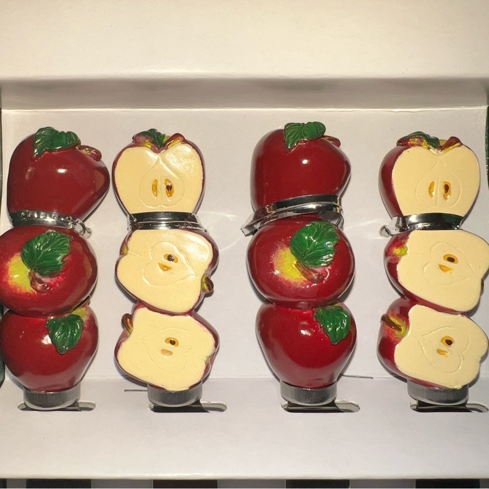 Crossroads 4 Hand Painted Apple Shaped Cheese Butter Dip Spreaders NWOT - Picture 5 of 6